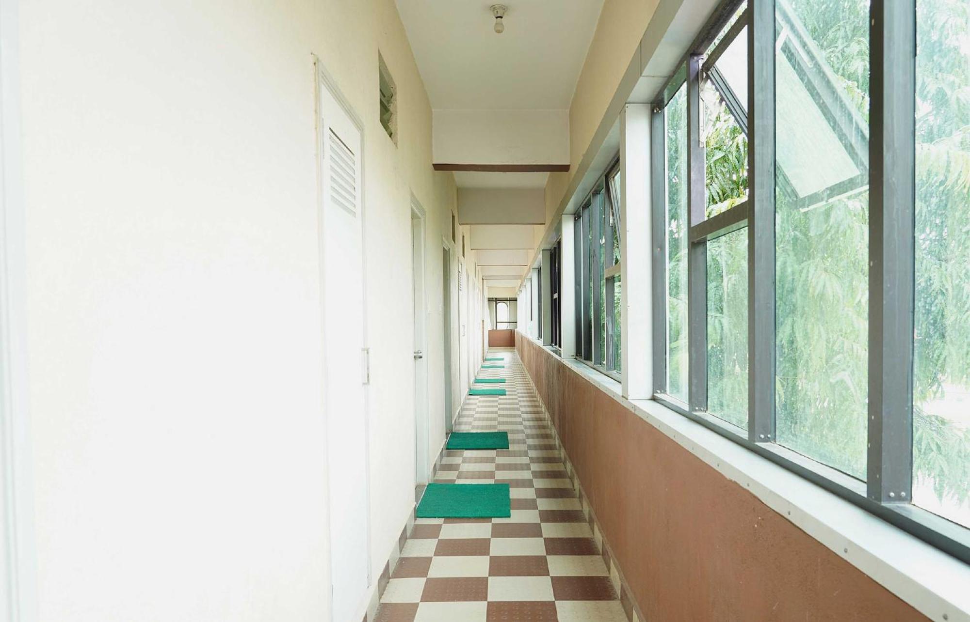 Oyo Chinthu Comforts Tumkur Exterior photo